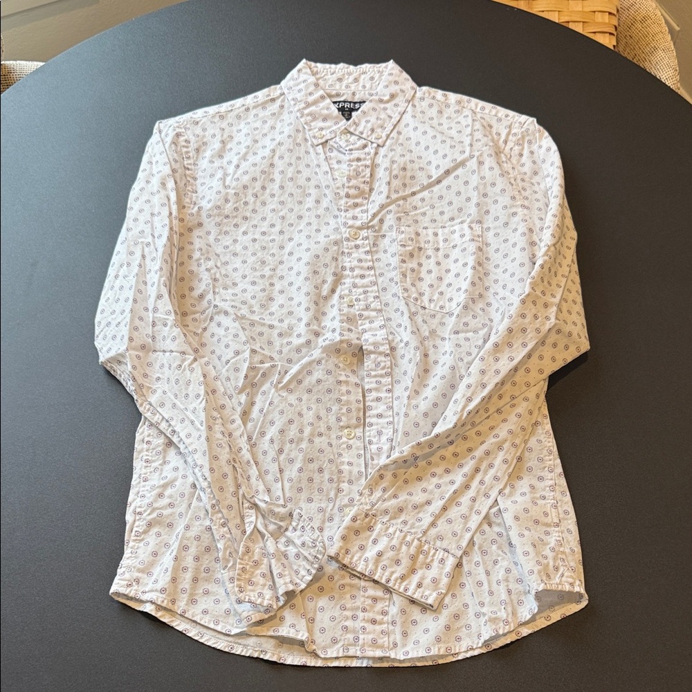 Express White Button-Down Shirt with Subtle Blue Pattern